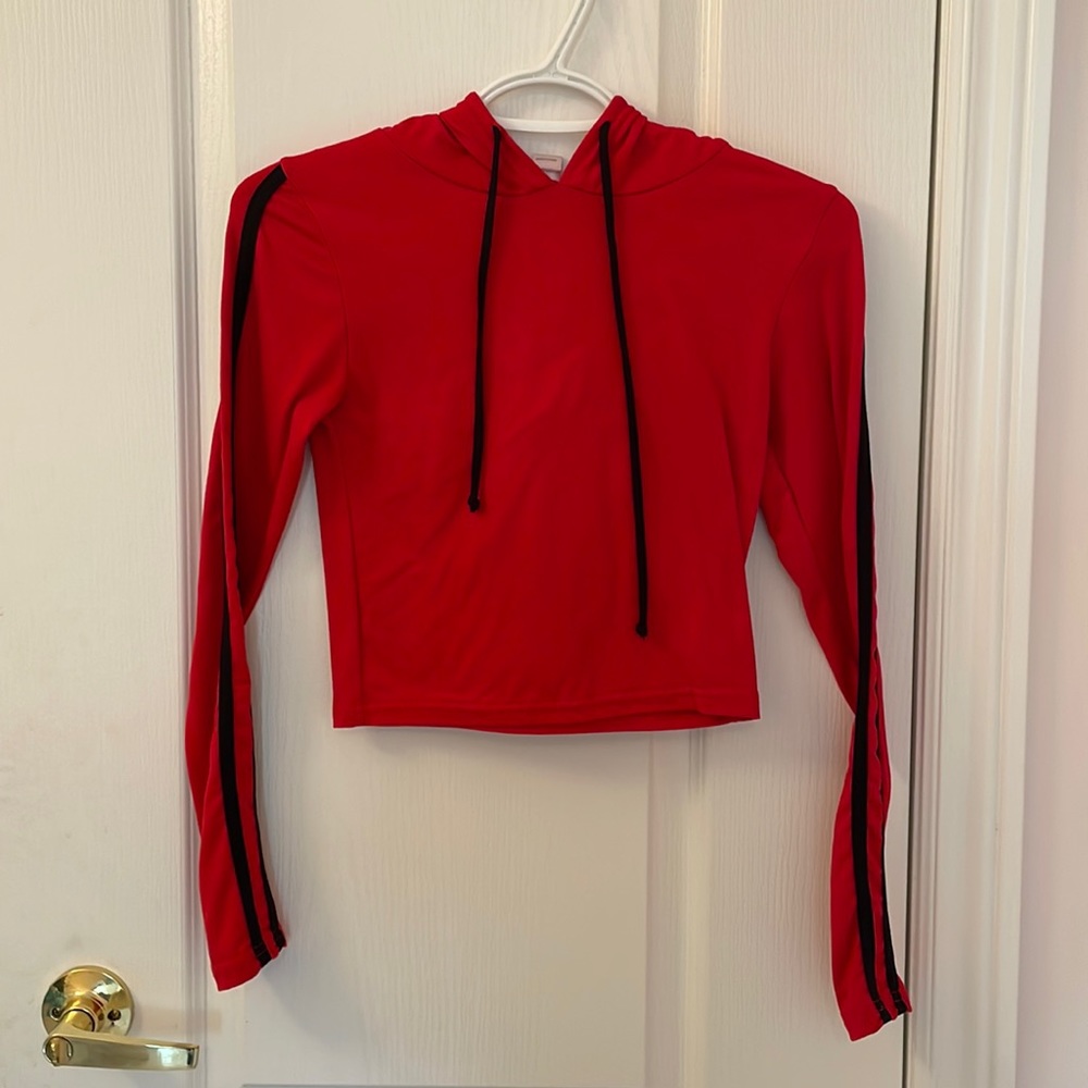 RED SWS/ACTIVE CROPPED SWEATER